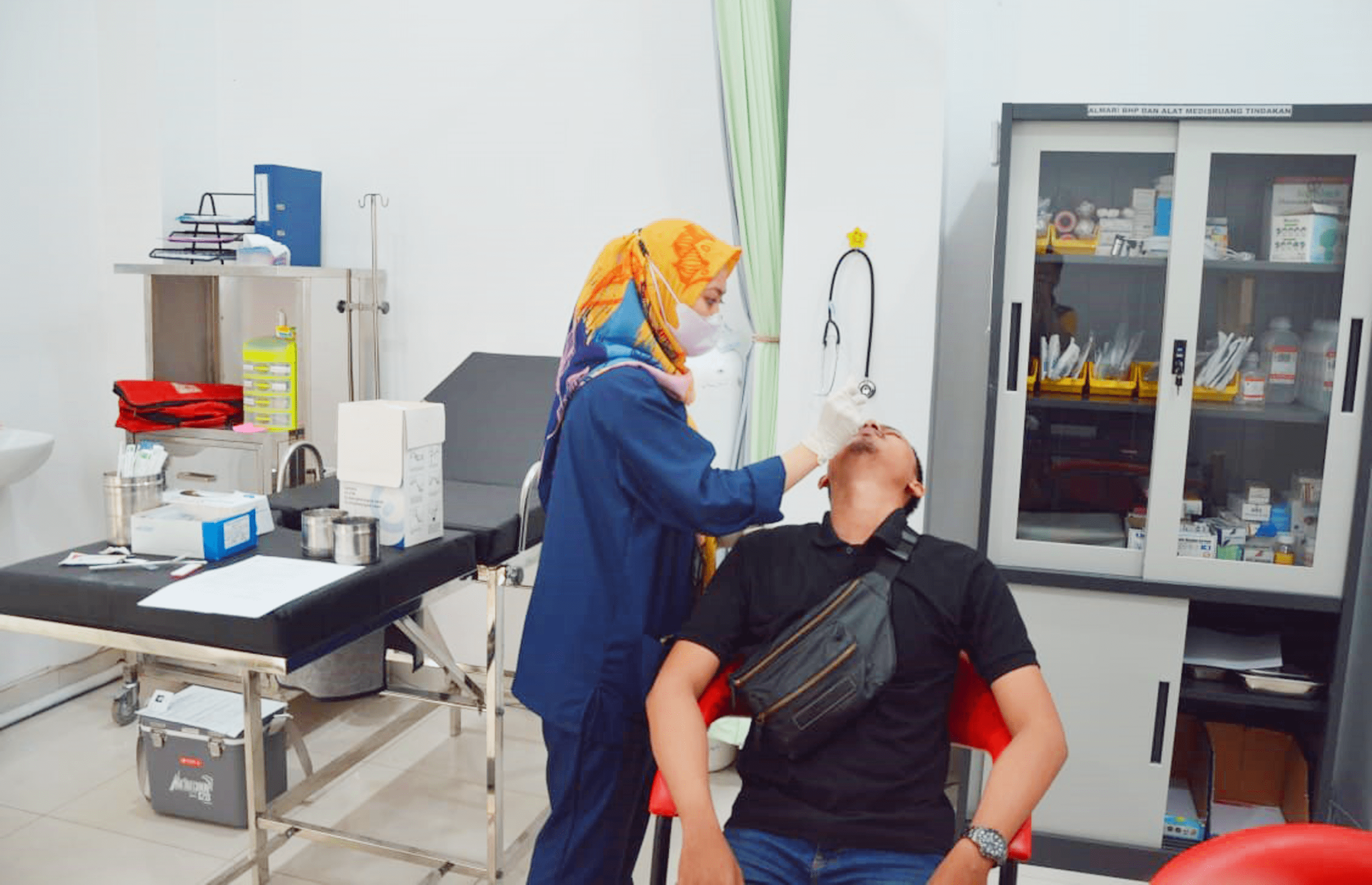 klinik PMI Kota Jayapura KSR PMR donor darah vaksin red cross Indonesia by WINSONMEDIA jasawebjayapura.com baliwebservices.com